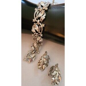 Vintage Crown Trifari Rhinestone Rhodium Plated Rhinestone Bracelet & Earrings